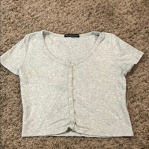brandy melville button crop